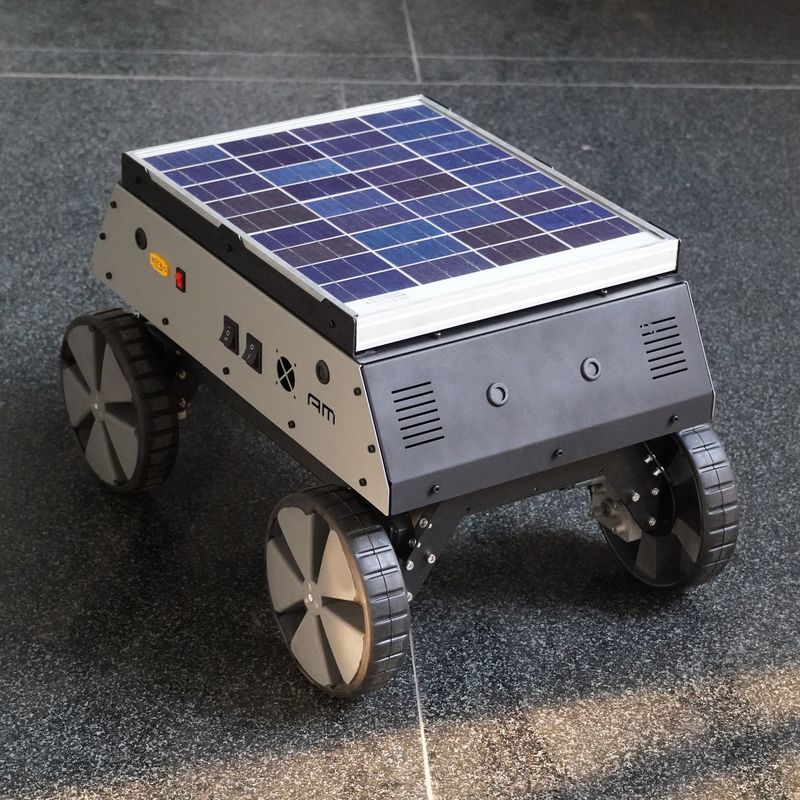 Solar Powered 2 in 1 Hybrid Rover 20 kg Payload Robot DIY Chassis — view 1