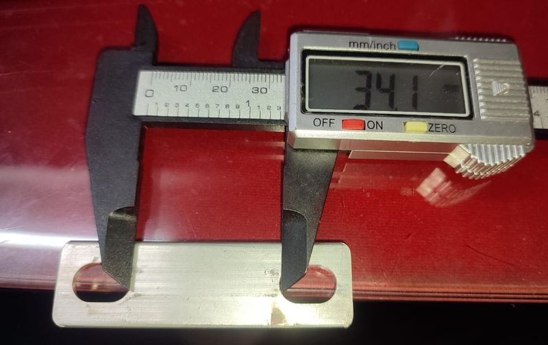 Copper Bus Bar for Prismatic Lithium Battery 68x20X2mm ET6490 — view 2
