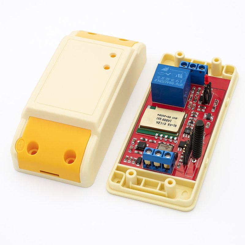 2.4 GHz ESP8285 433 Mhz 4 Channel RF Transmitter, Dual Mode Wireless and WiFi Control Switch DC 12V One Relay — view 2