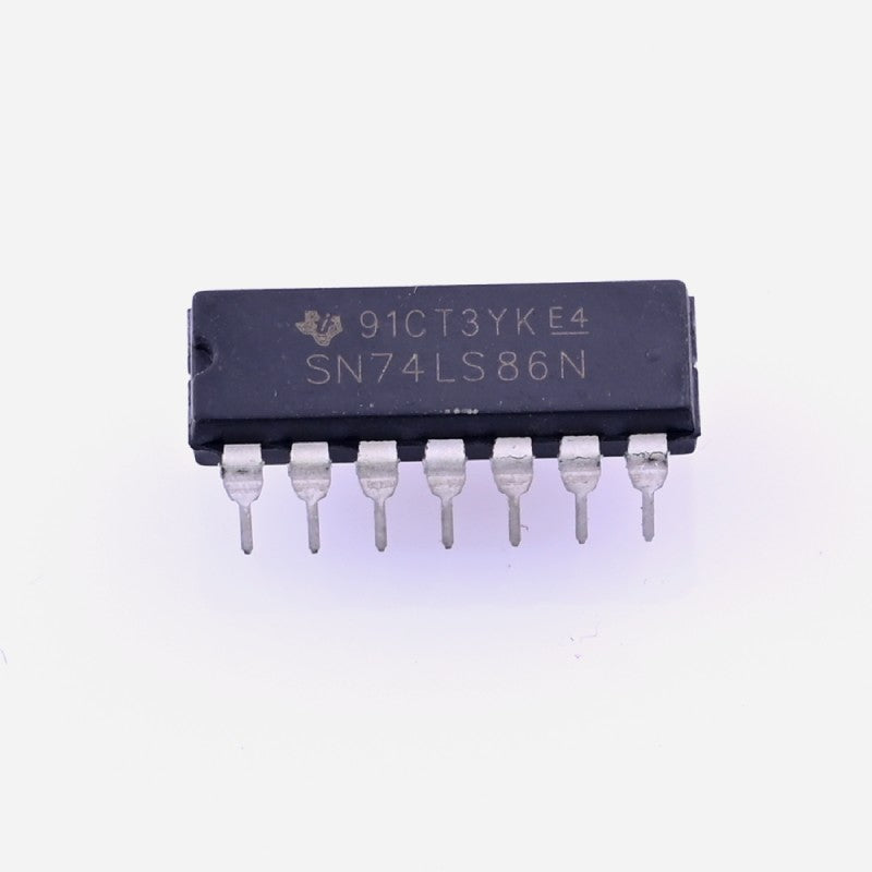 74HC86 Quad XOR Gate IC — view 1