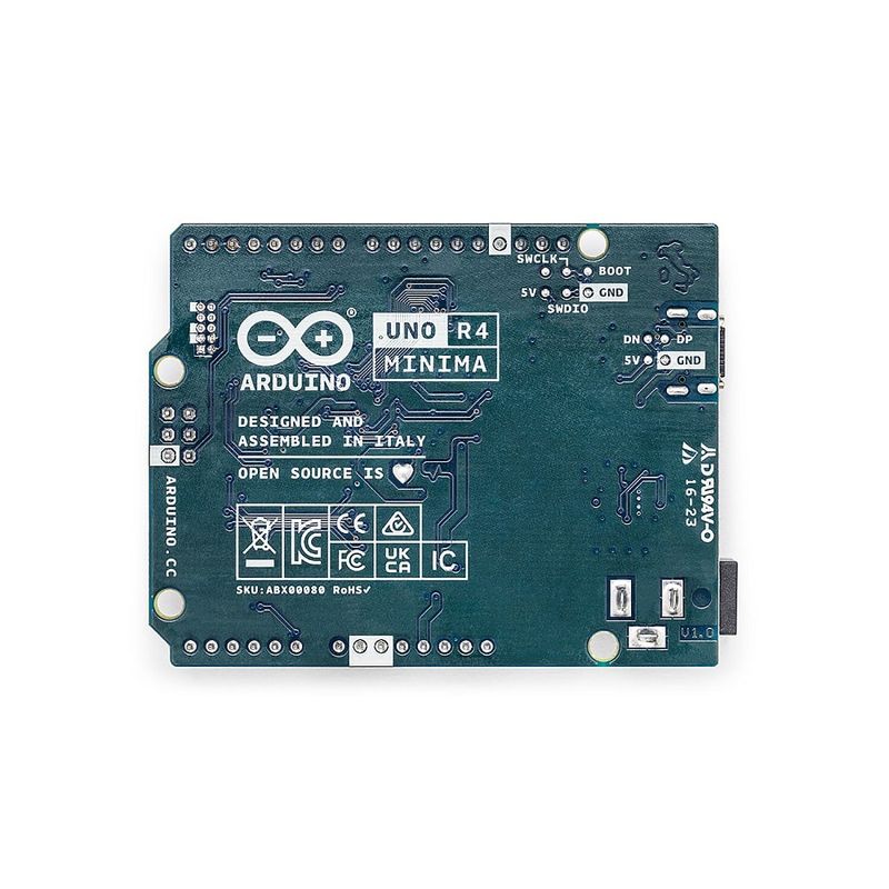 Arduino UNO R4 Minima — view 3